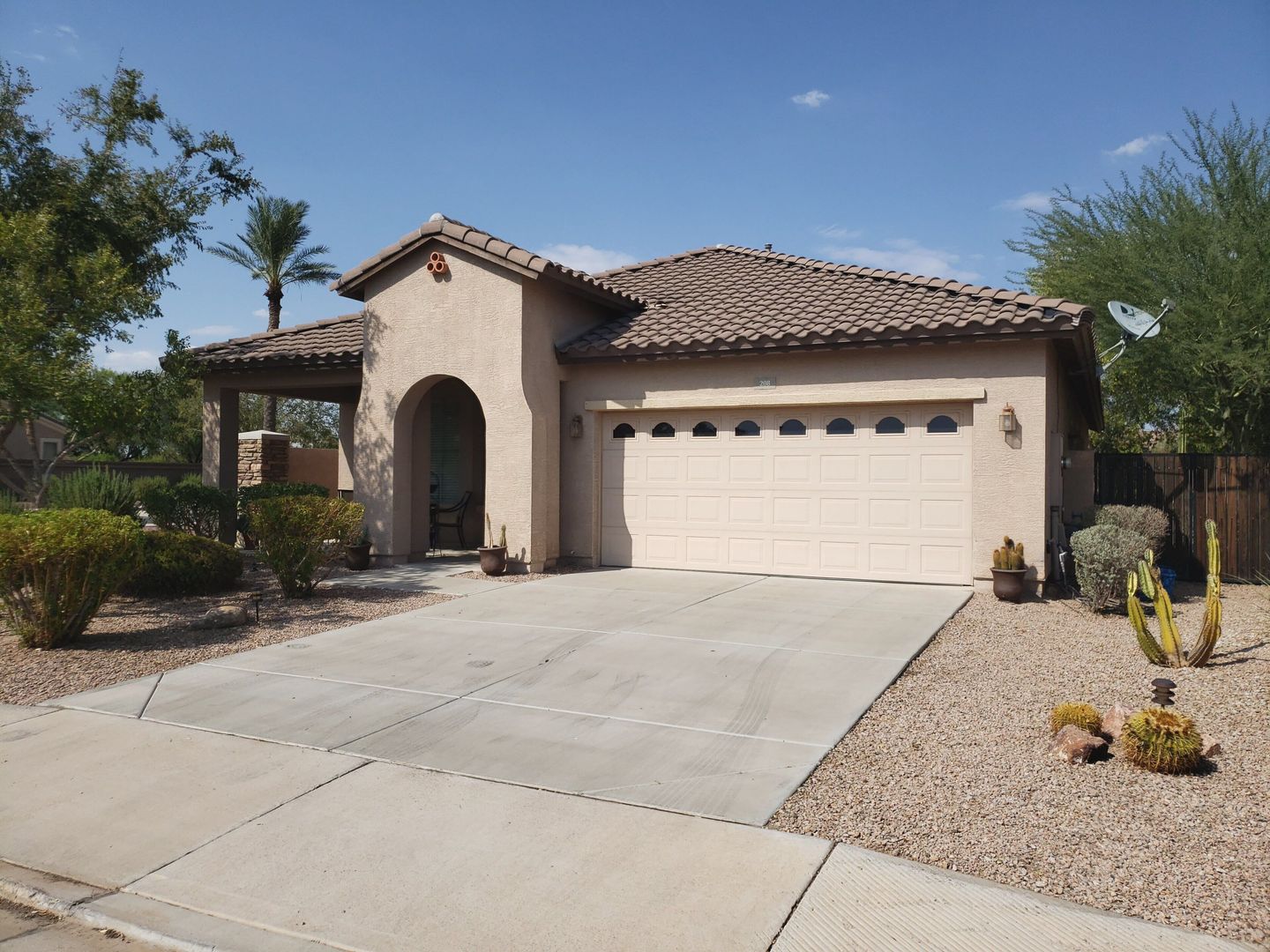 Casa Grande House: 208 E Caribbean Dr
