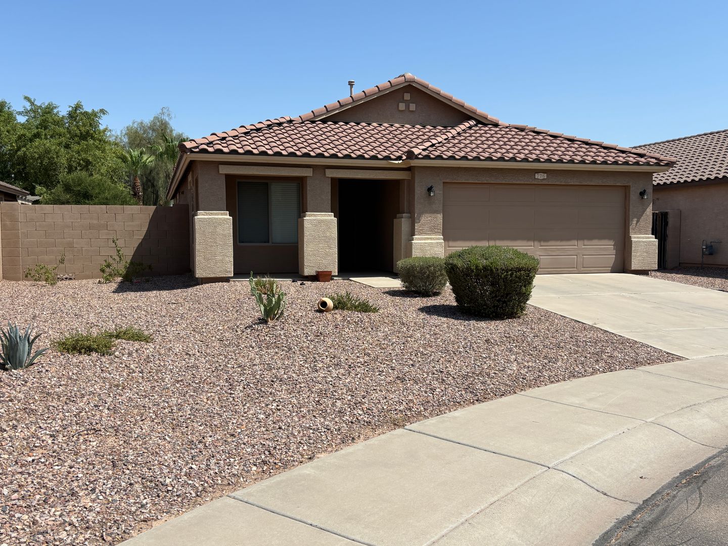 Casa Grande House: 776 W Fairlane Ct