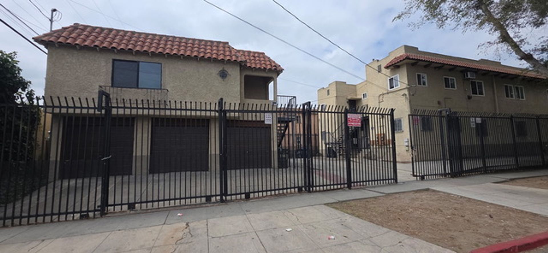 Los Angeles Apartment: 4914 St Elmo Dr