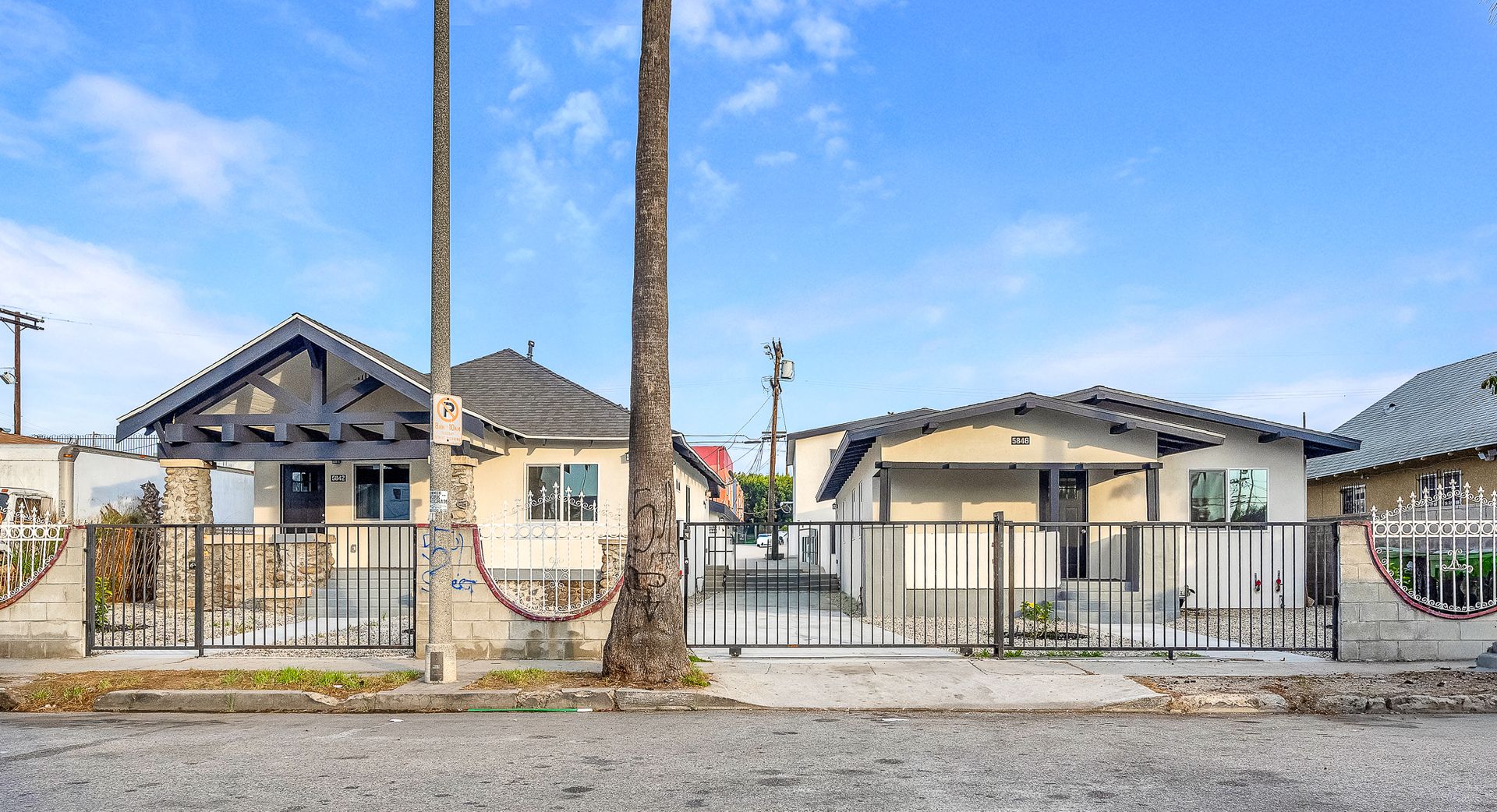 Los Angeles Apartment: 5846 Denver Ave