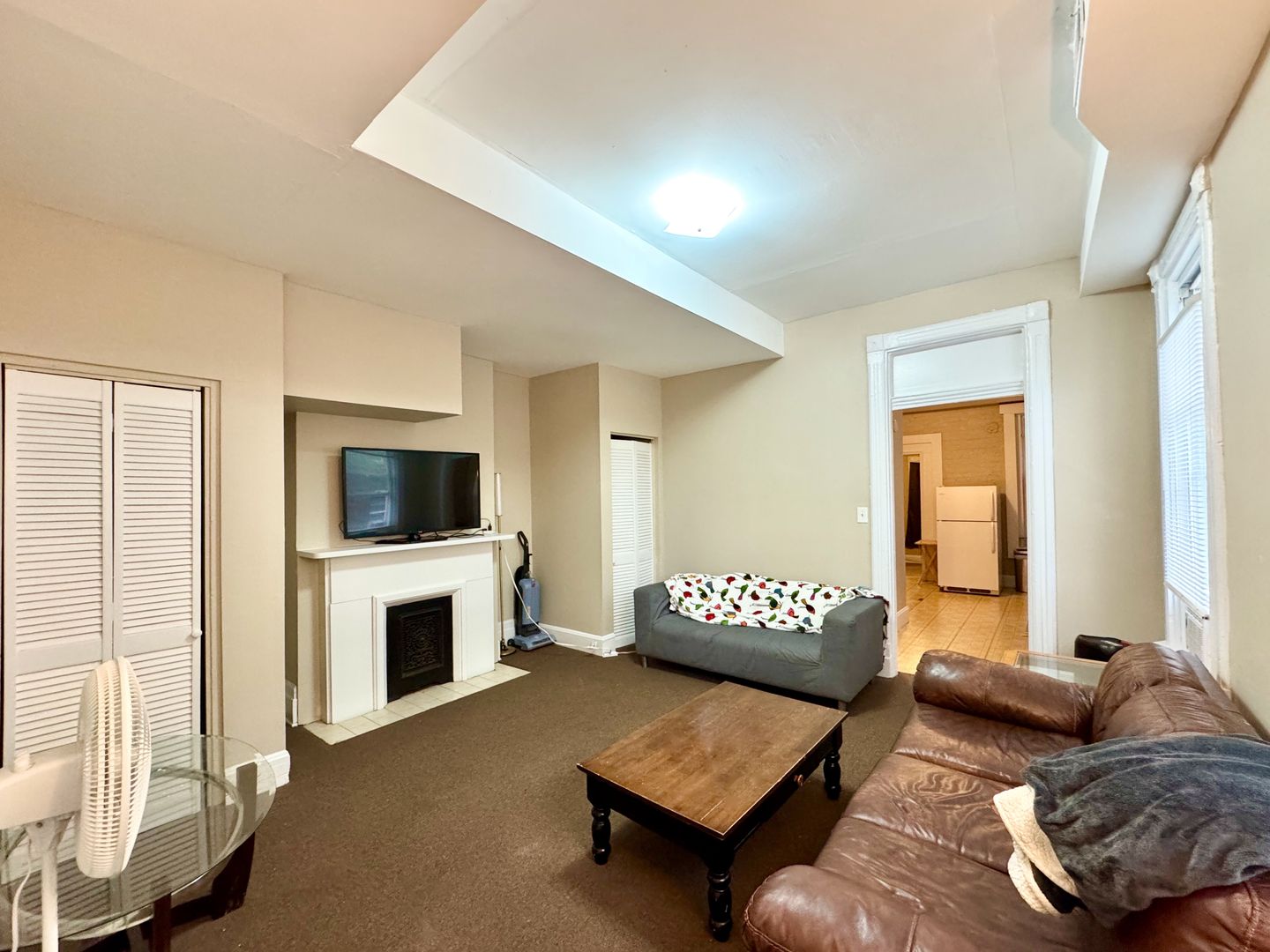 Cincinnati Apartment: 122 Parker St.