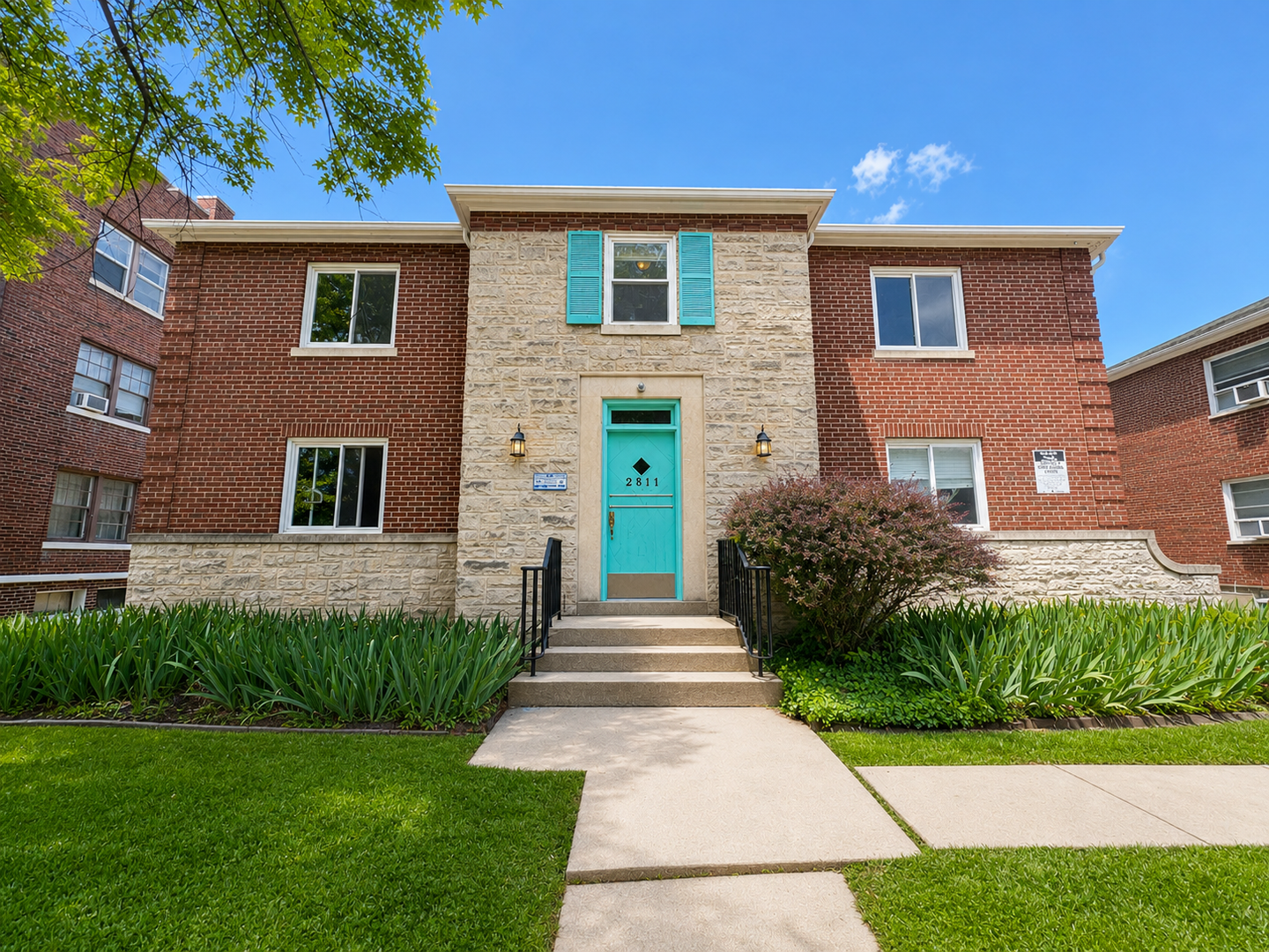 Cincinnati Apartment: 2811 Stratford Ave
