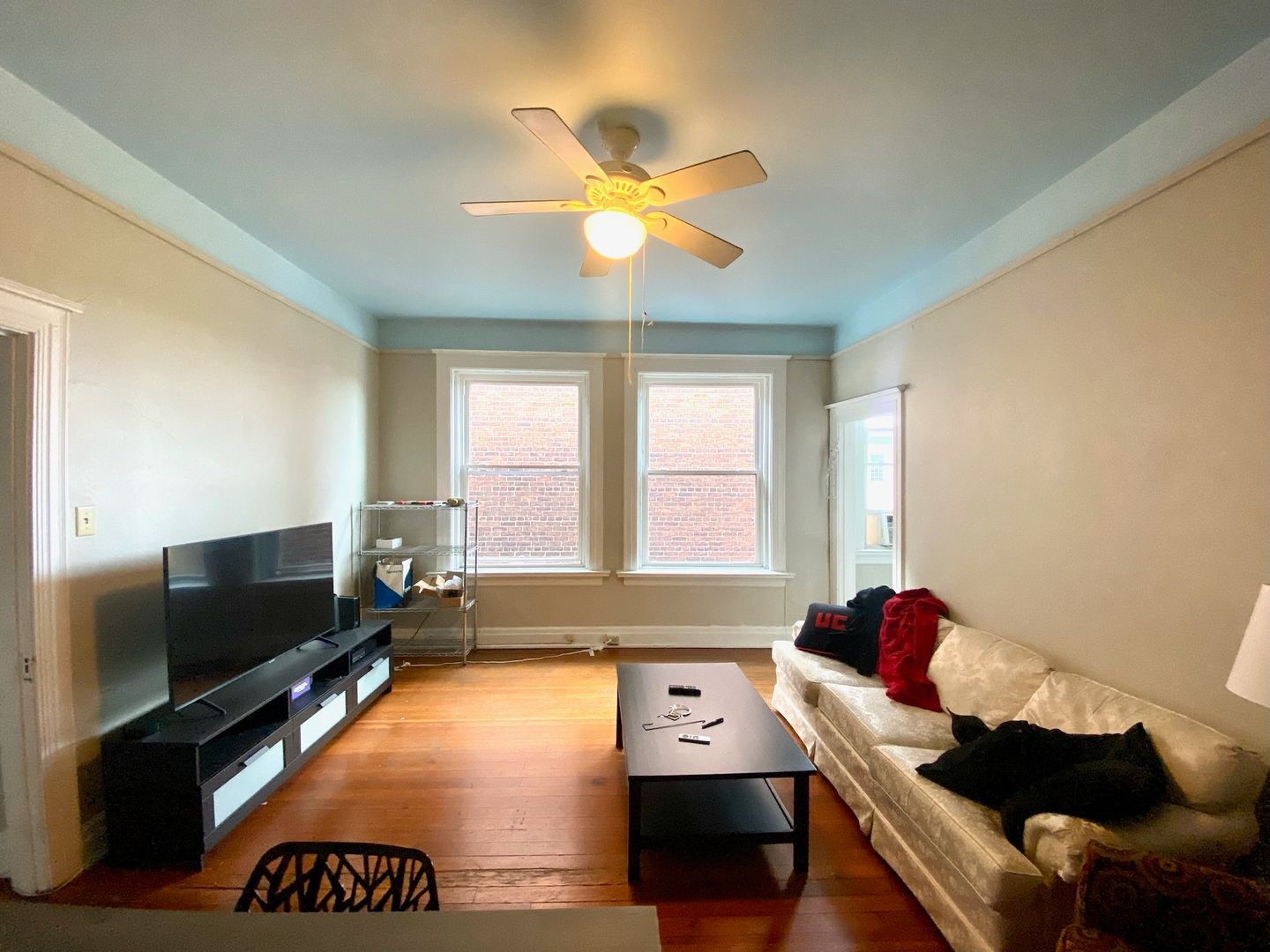 Cincinnati Apartment: 3405 Clifton Ave