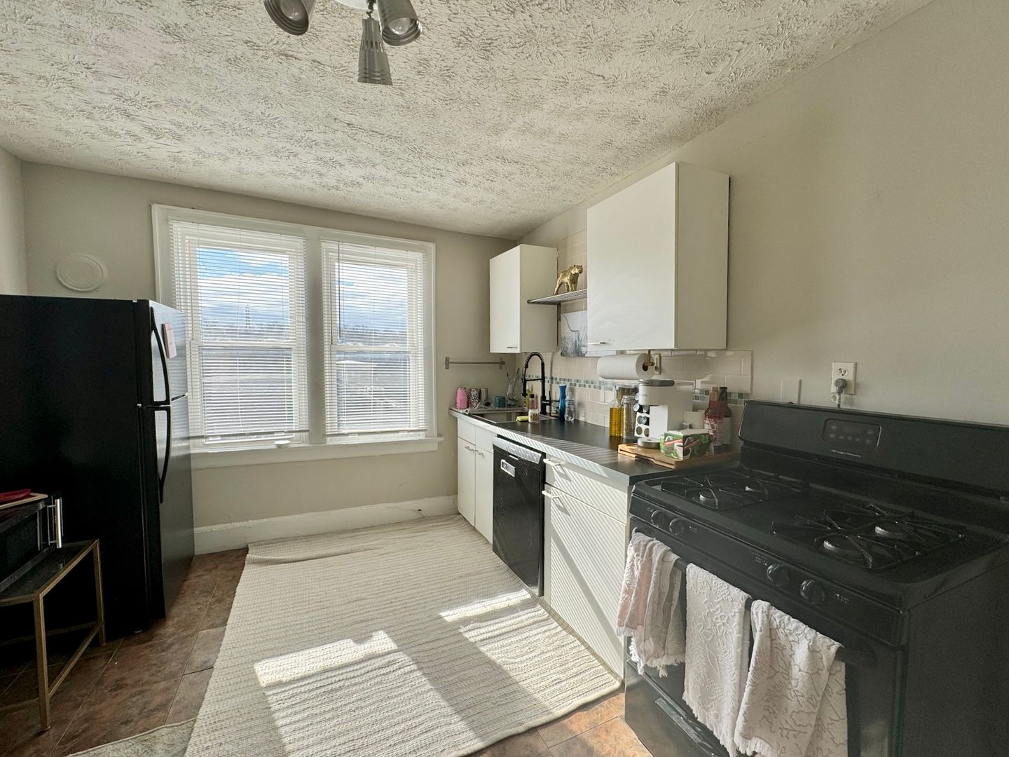 Cincinnati Apartment: 1029 Dana Ave