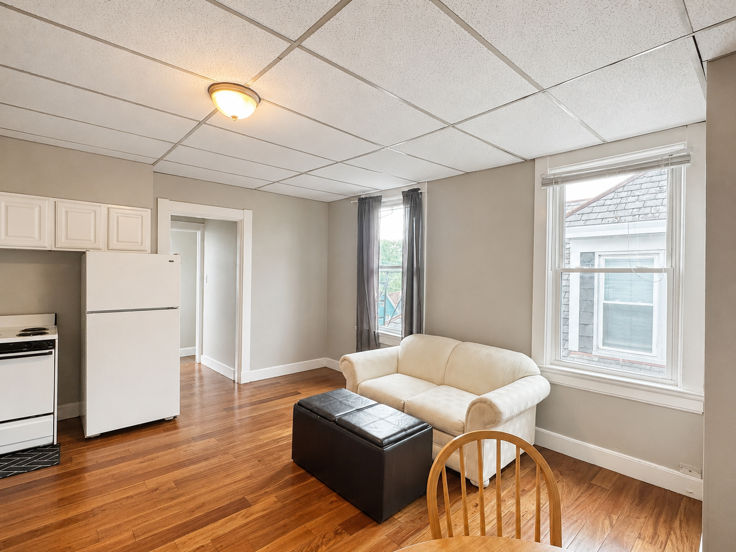 Cincinnati Apartment: 2325 Stratford Ave