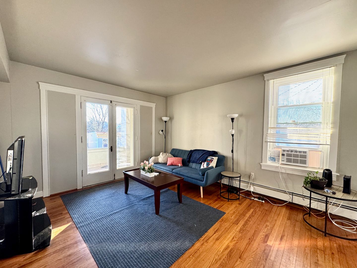 Cincinnati Apartment: 126-128 Nixon St.