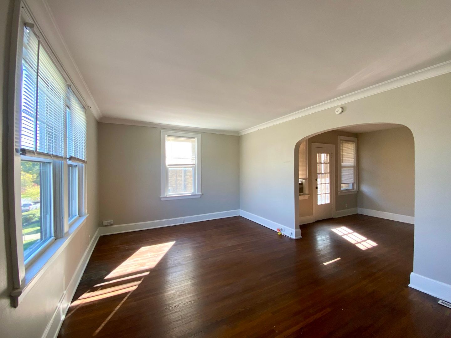 Cincinnati Apartment: 1029 Dana Ave