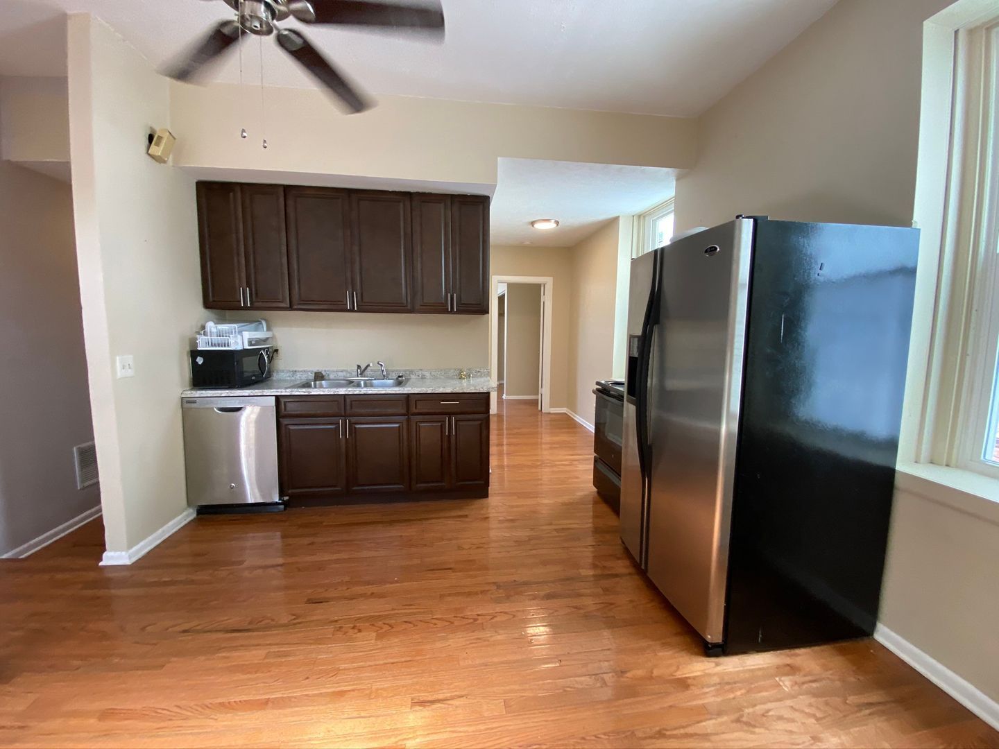 Cincinnati Apartment: 55 Parker St