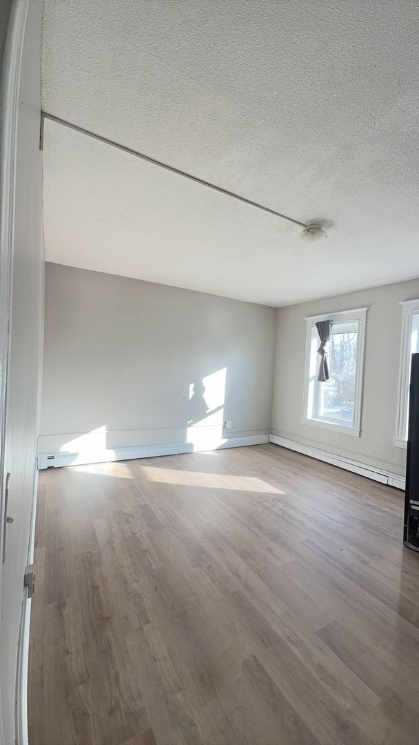 Springfield Apartment: 528-532 Union Street