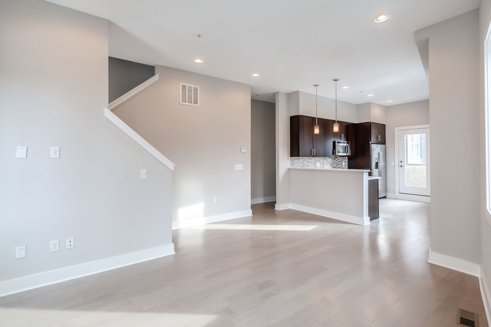 Philadelphia House: 826 N 3rd #6