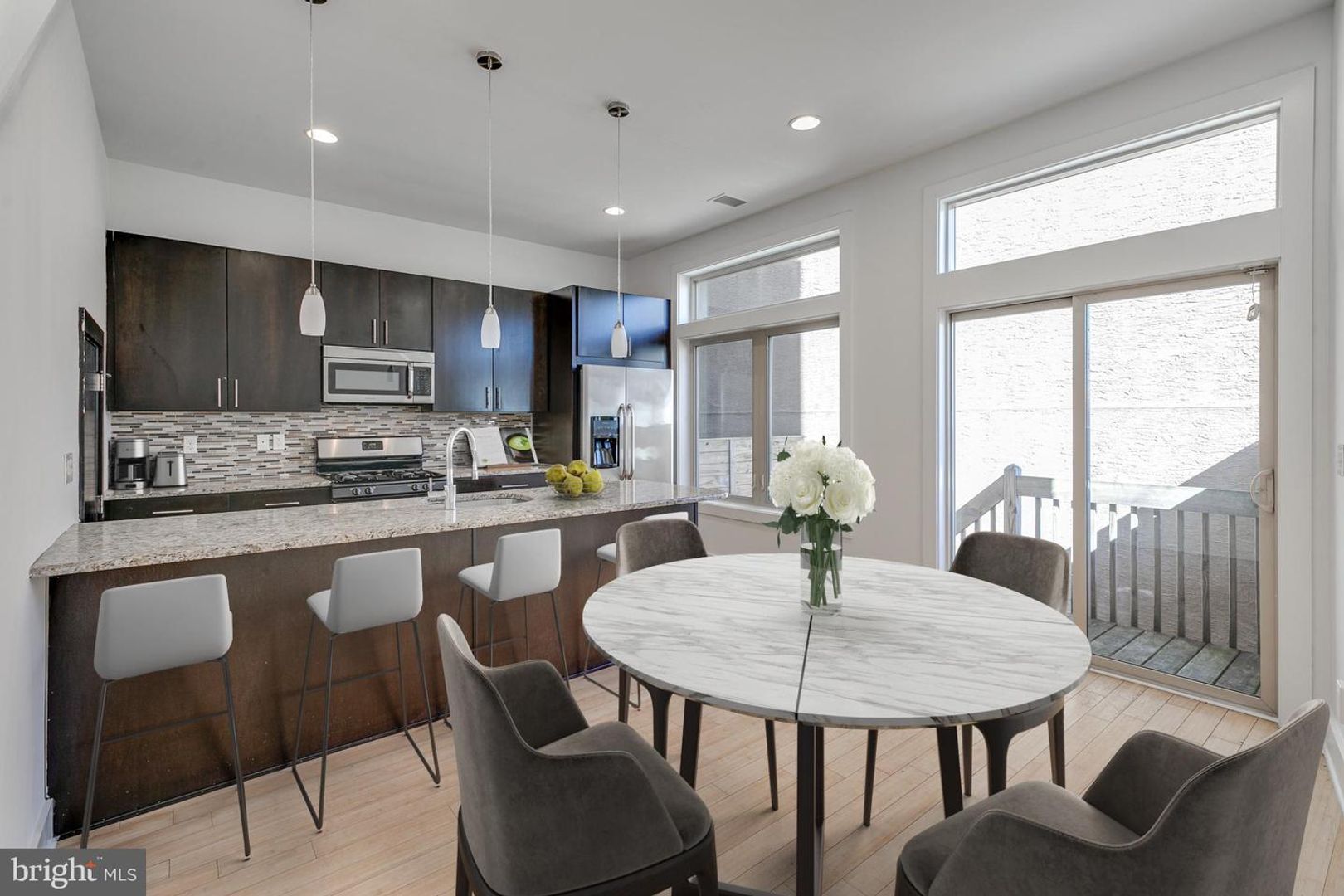 Philadelphia House: 914G South 5th Street - Queenswalk 914G