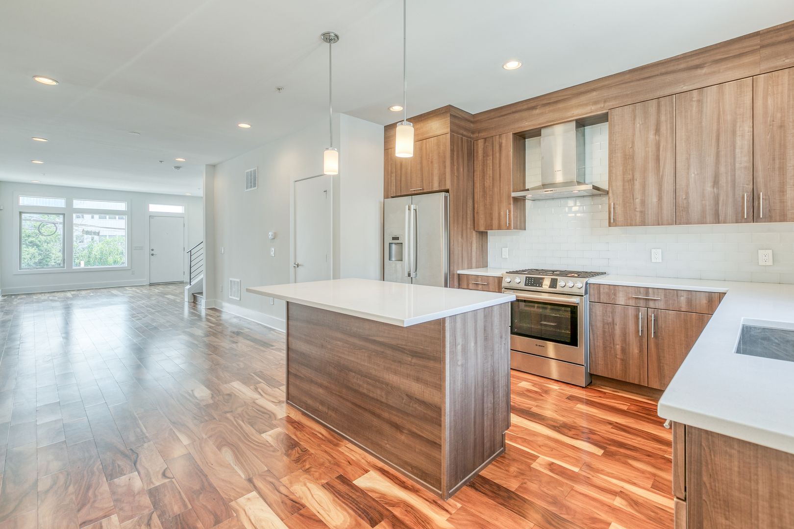 Philadelphia House: 740 South Christopher Columbus Boulevard