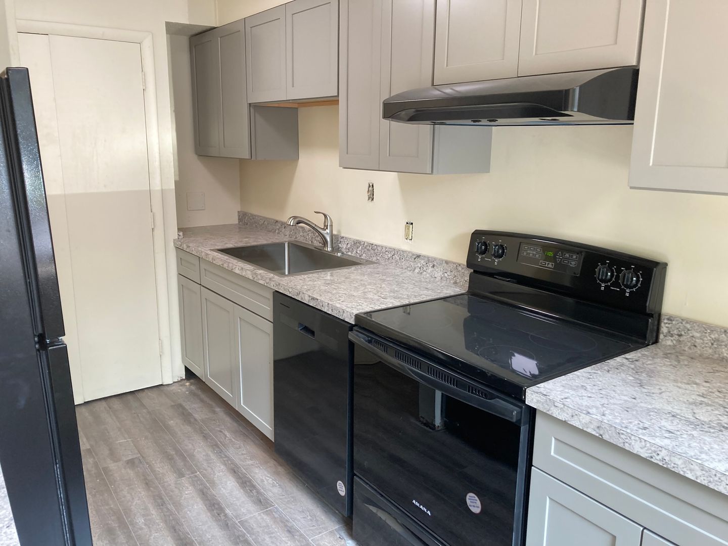 State College Apartment: Legion Lane