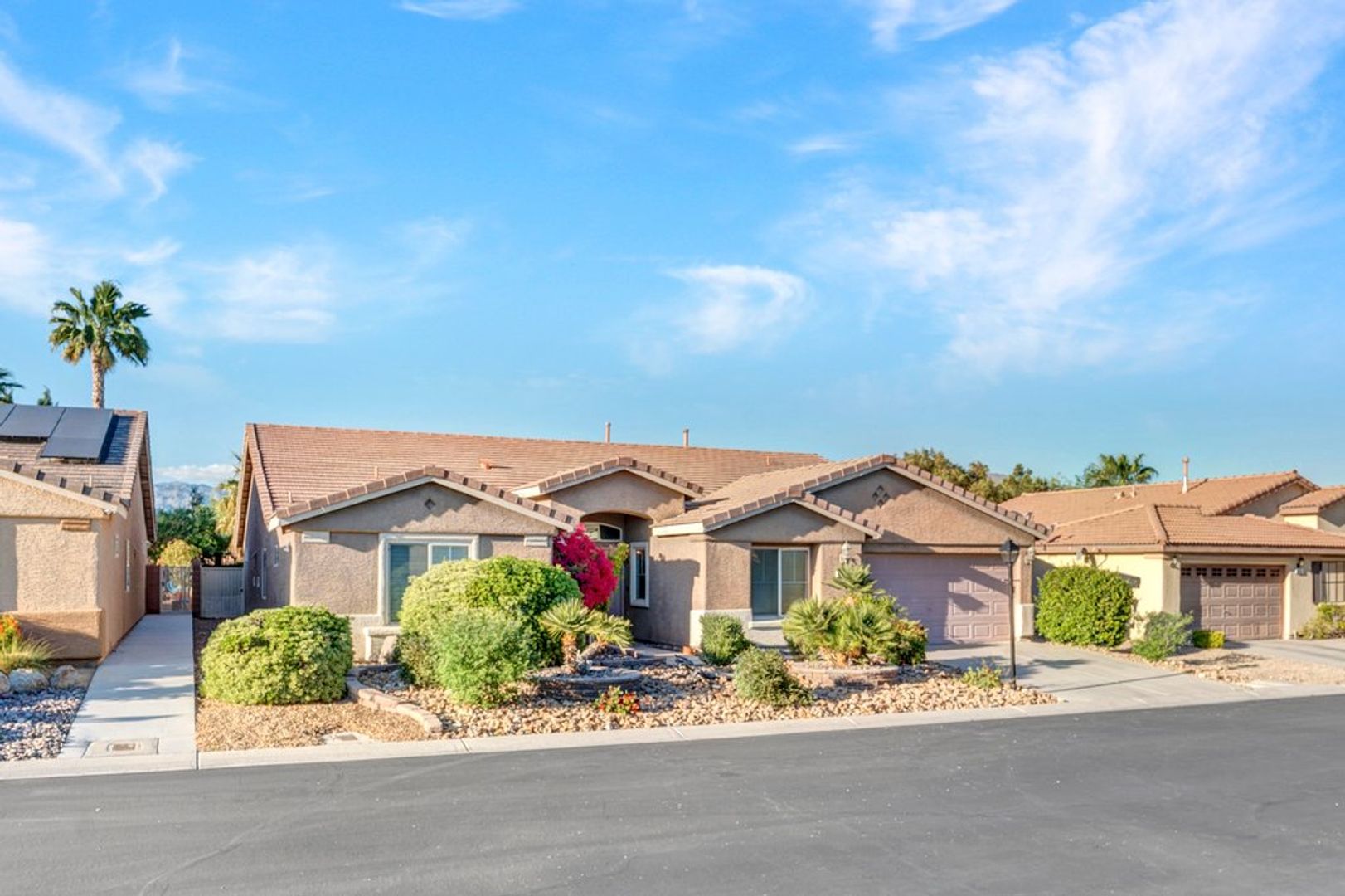 Las Vegas House: 8216 Rusty Sandstone Ct,