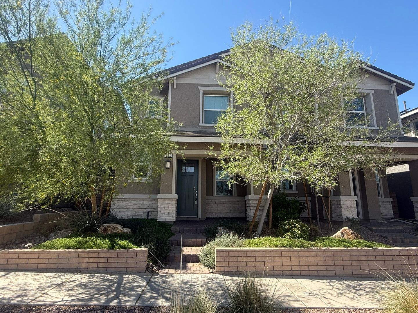 Henderson Townhome: 849 E. Sunset Road