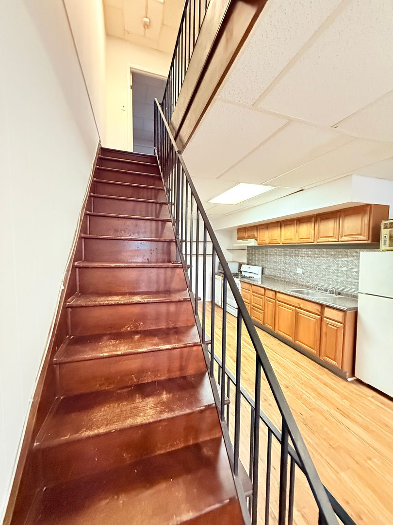 Baltimore House: 7 West 24th Street - 1