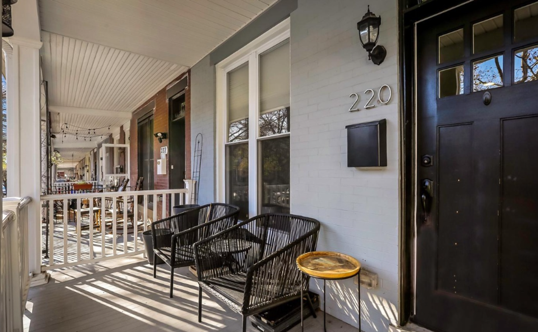 Baltimore House: 220 W Lorraine Ave