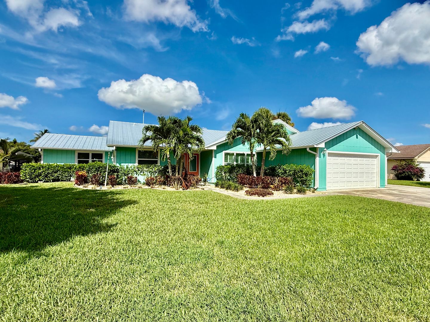 Palm City House: 1260 SW 25th Lane