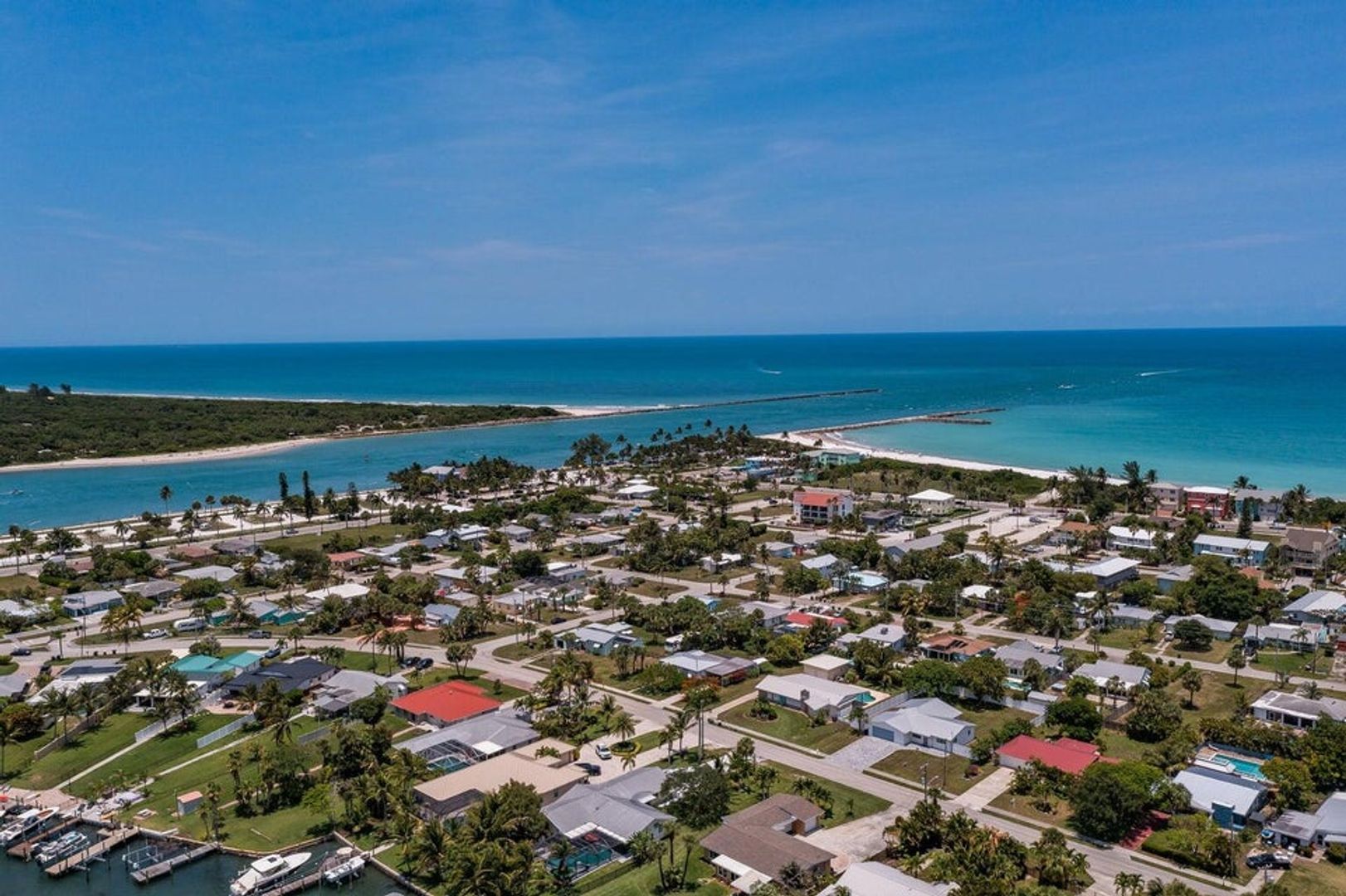 Fort Pierce House: 306 Fernandina Street