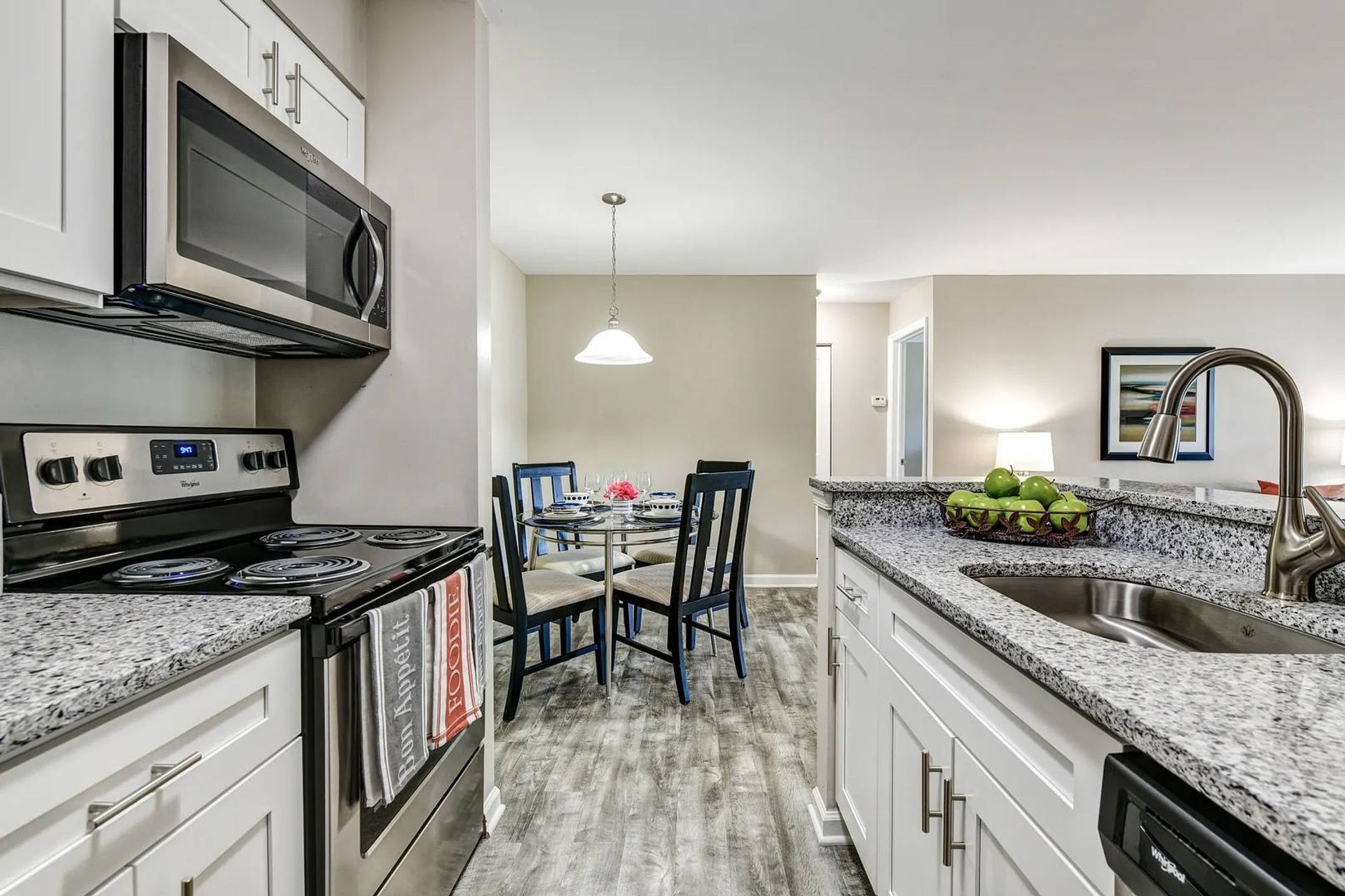 North Wales Apartment: 10 Hunt Club Trail