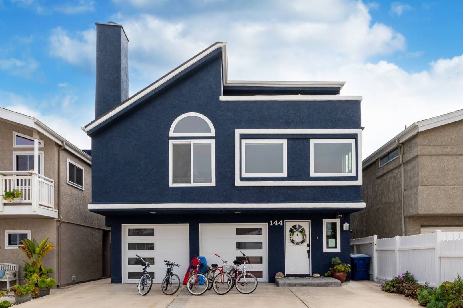 Oxnard House: Santa Monica Ave.