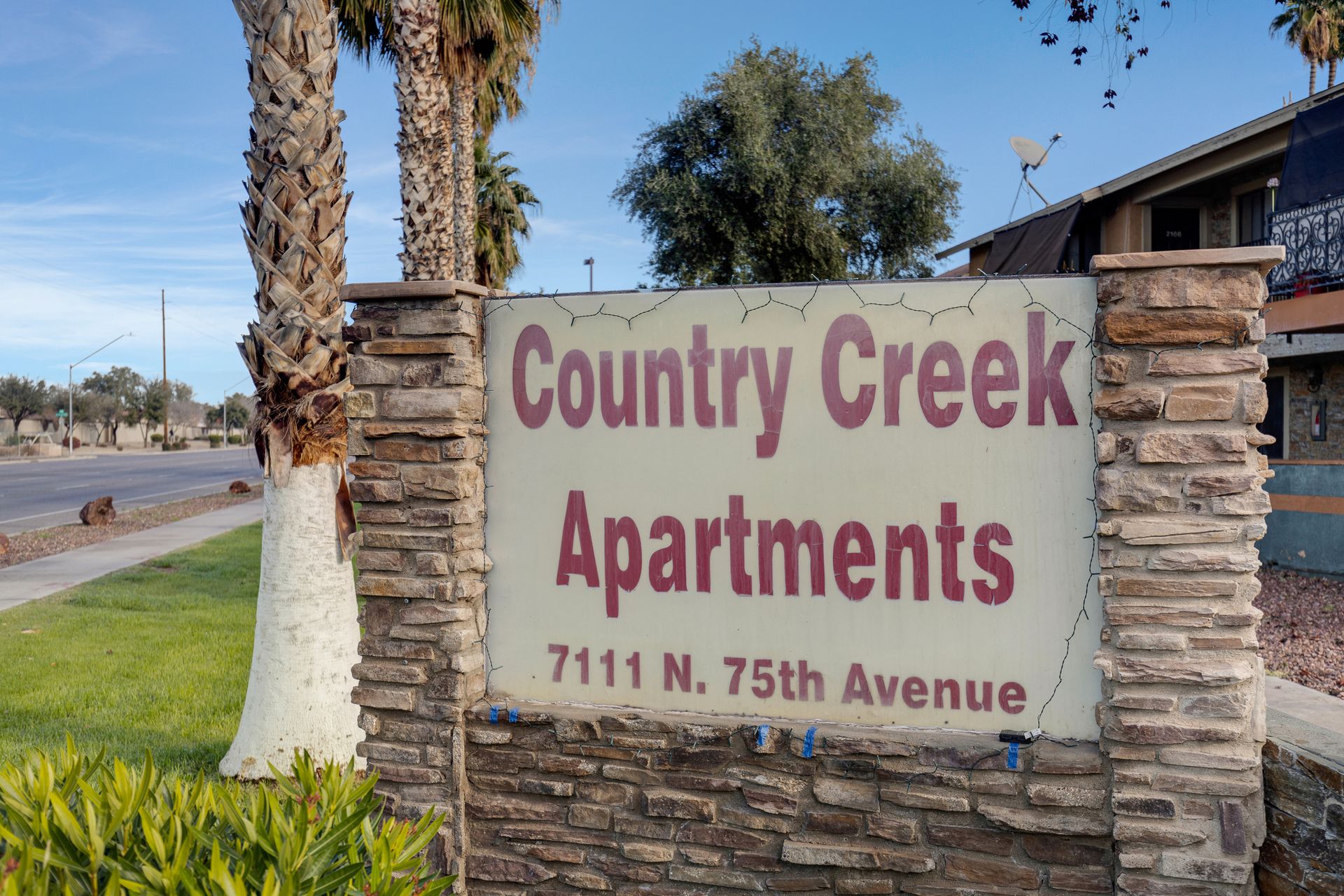 Glendale Apartment: 7111 N 75th Ave, Unit 17-1107