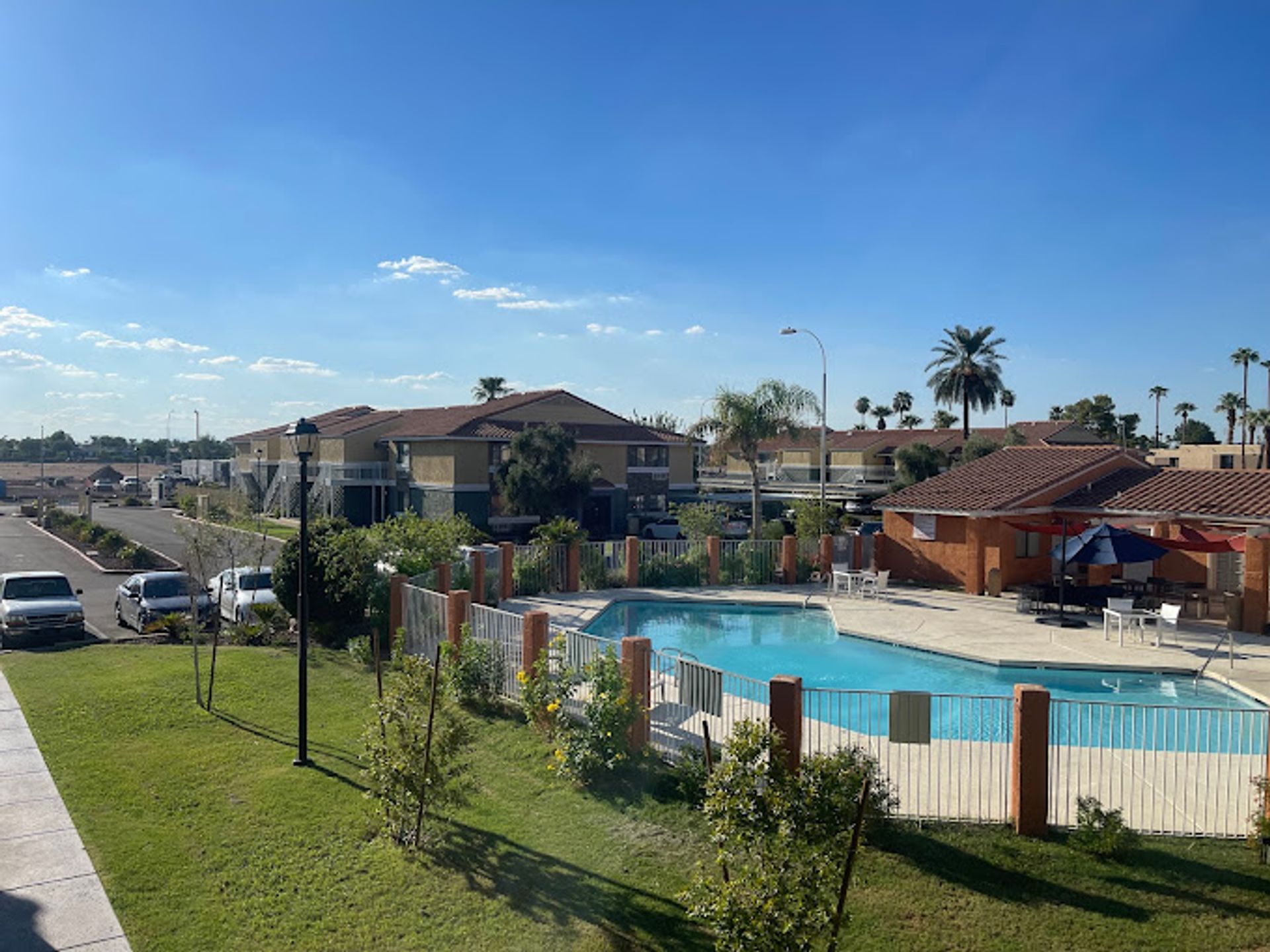 Phoenix Apartment: 1225 N 40th St