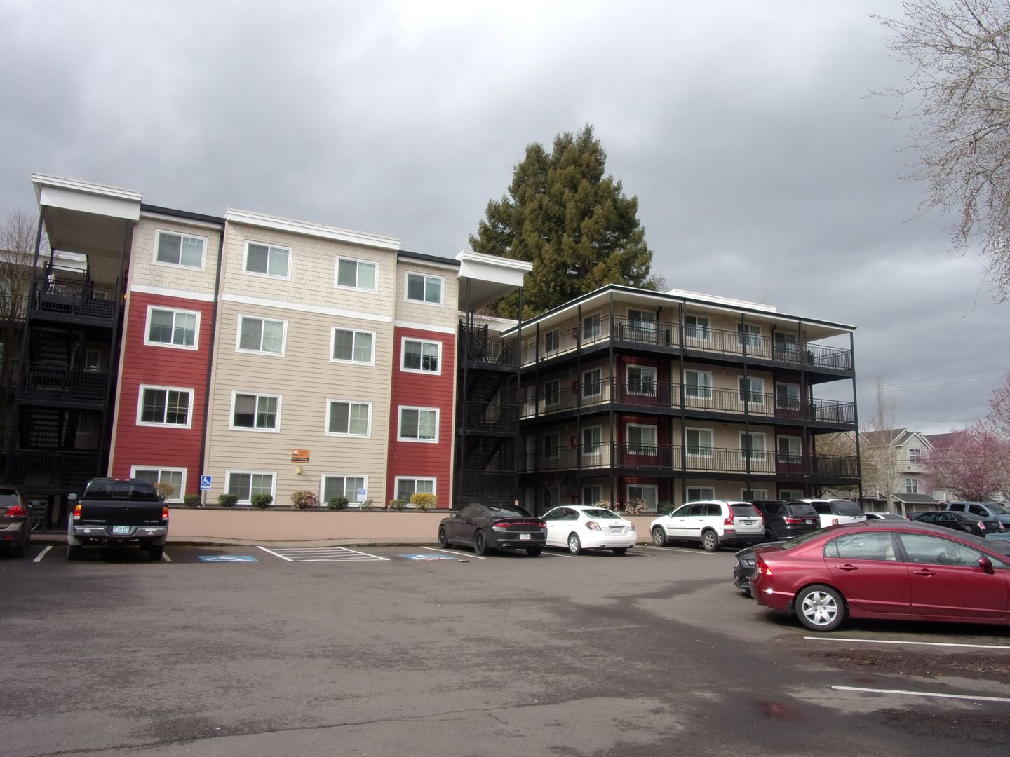 Corvallis Apartment: 2740 SW Western Blvd.