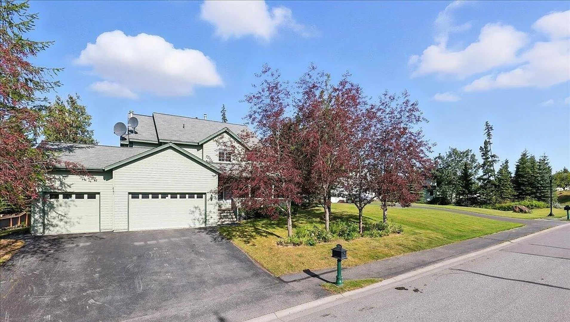 Anchorage House: 15904 Noble Point Dr