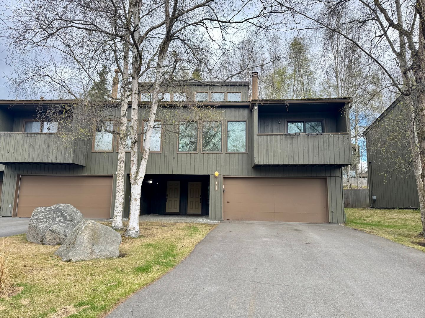 ANCHORAGE Townhome: 2045 Eastridge Drive # 40 B-9