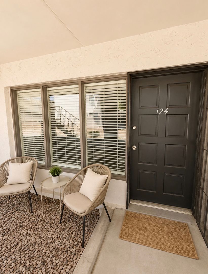 Phoenix Apartment: 6333 N. 12th Street