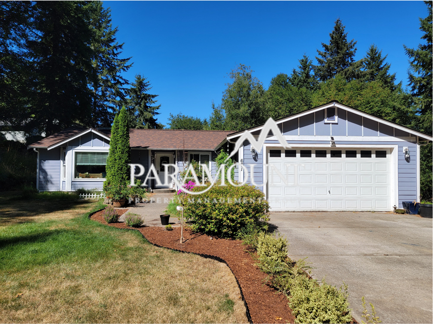 Port Orchard House: 671 SE Lakeway Blvd