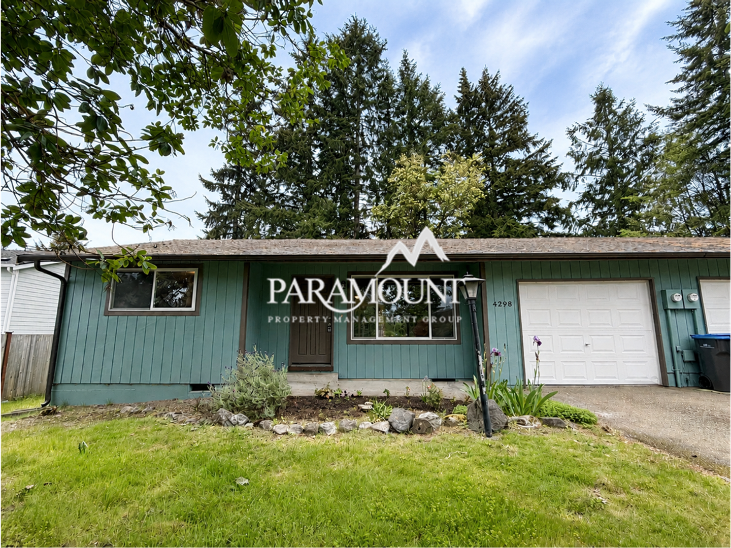 Port Orchard House: 4298 SE Ness Ln