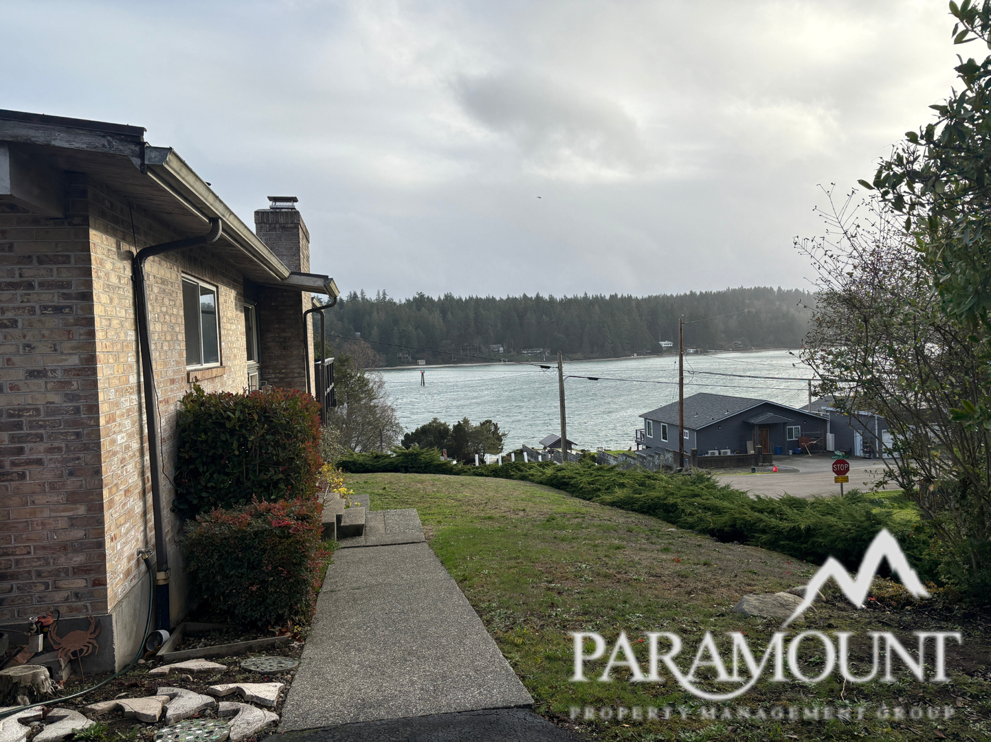 Suquamish House: 17791 Angeline Ave South