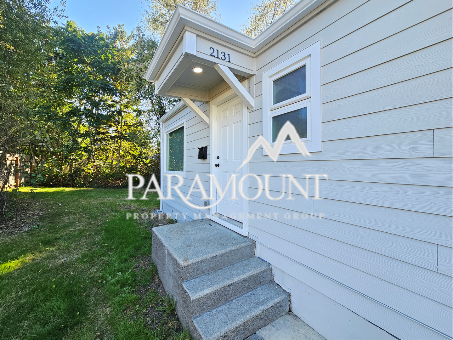 Bremerton House: 2131 4th St