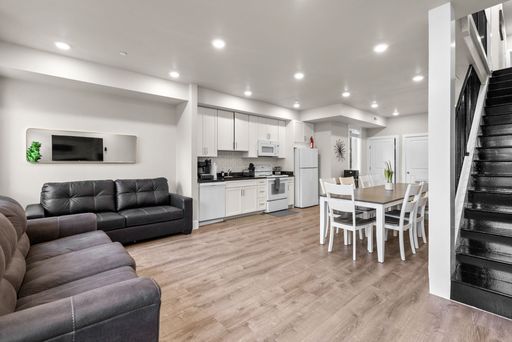 Spacious 6-Bedroom, 4-Bath Home | Nearly 2,000 Sq. Ft. | All Utilities Included | Vouchers Welcome – photo 1