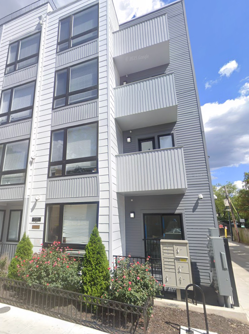 Washington Apartment: 721 16th Street NE