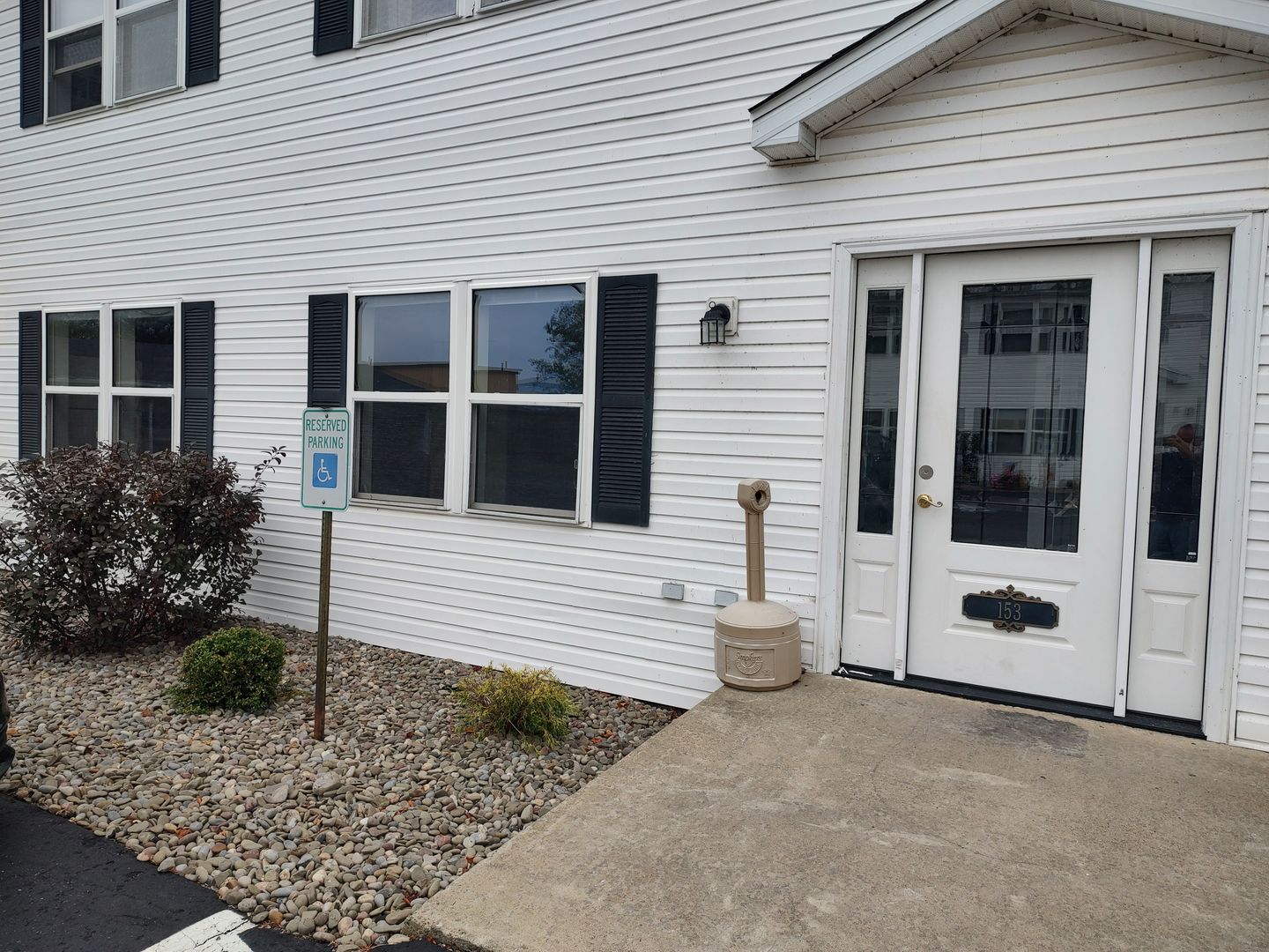 Horseheads Apartment: 151 - 153 Old Ithaca RD