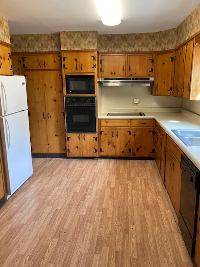 Horseheads Apartment: 2231 Grand Central AVE