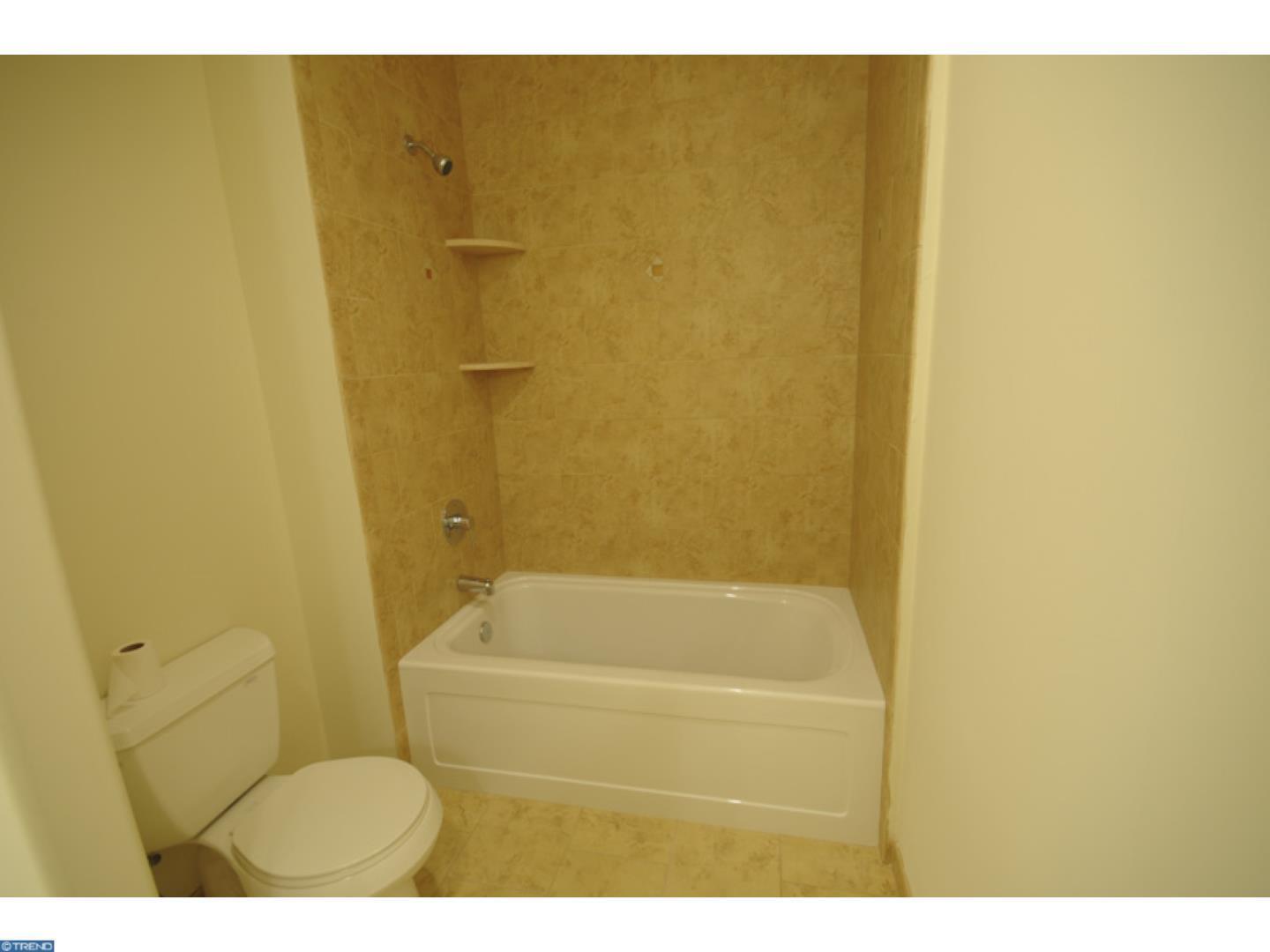 242 Krams Ave 9 of 12