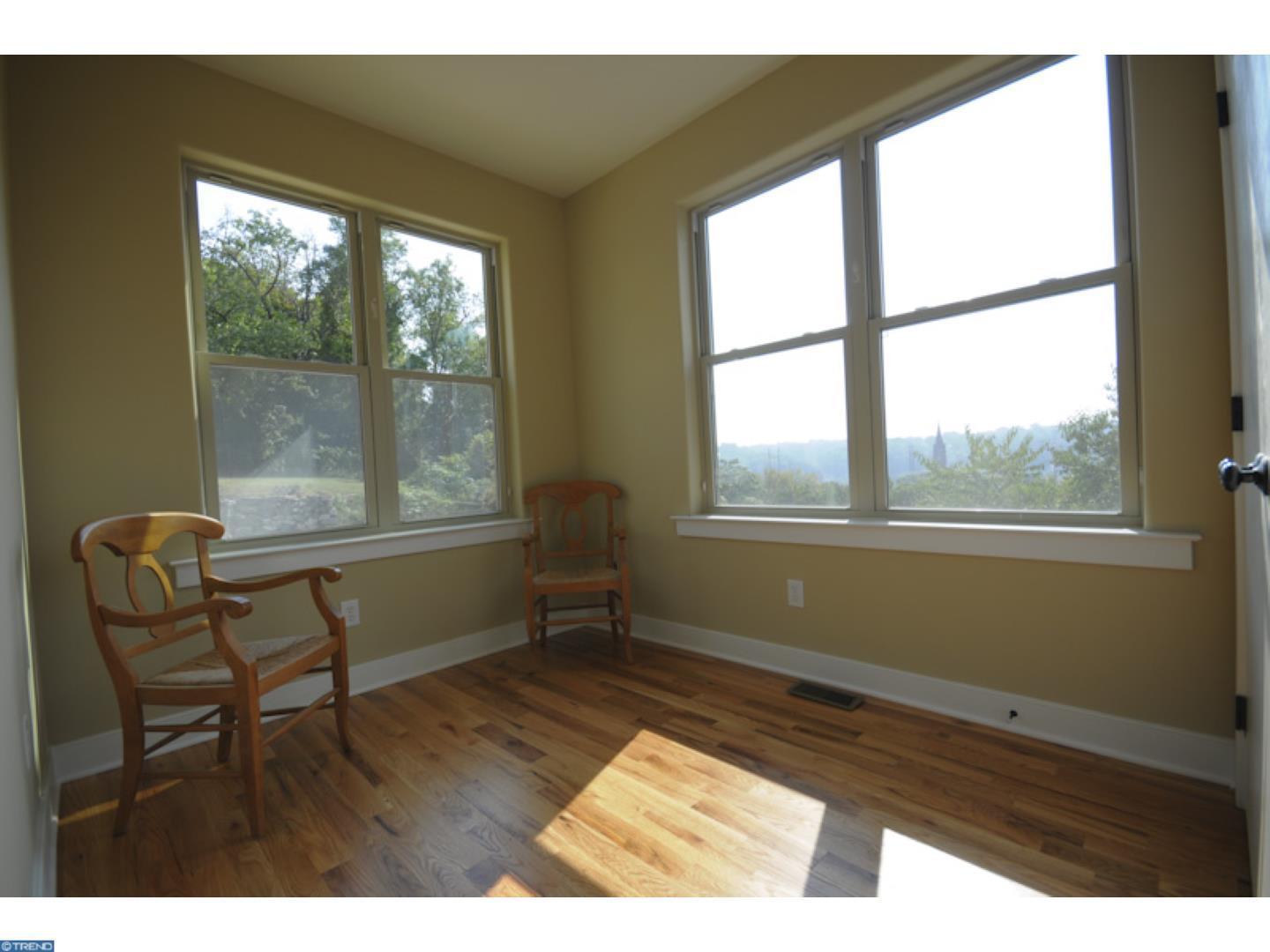 242 Krams Ave 6 of 12