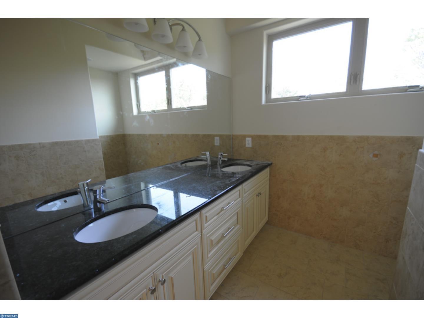 242 Krams Ave 7 of 12