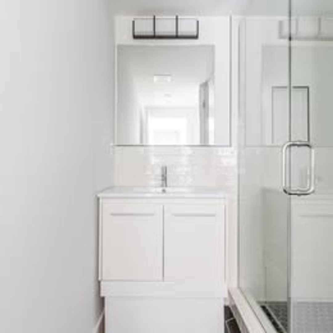 6516 Germantown Ave Unit 2 5 of 5
