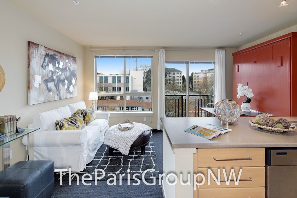 Seattle House: 1420 E Pine St #E707