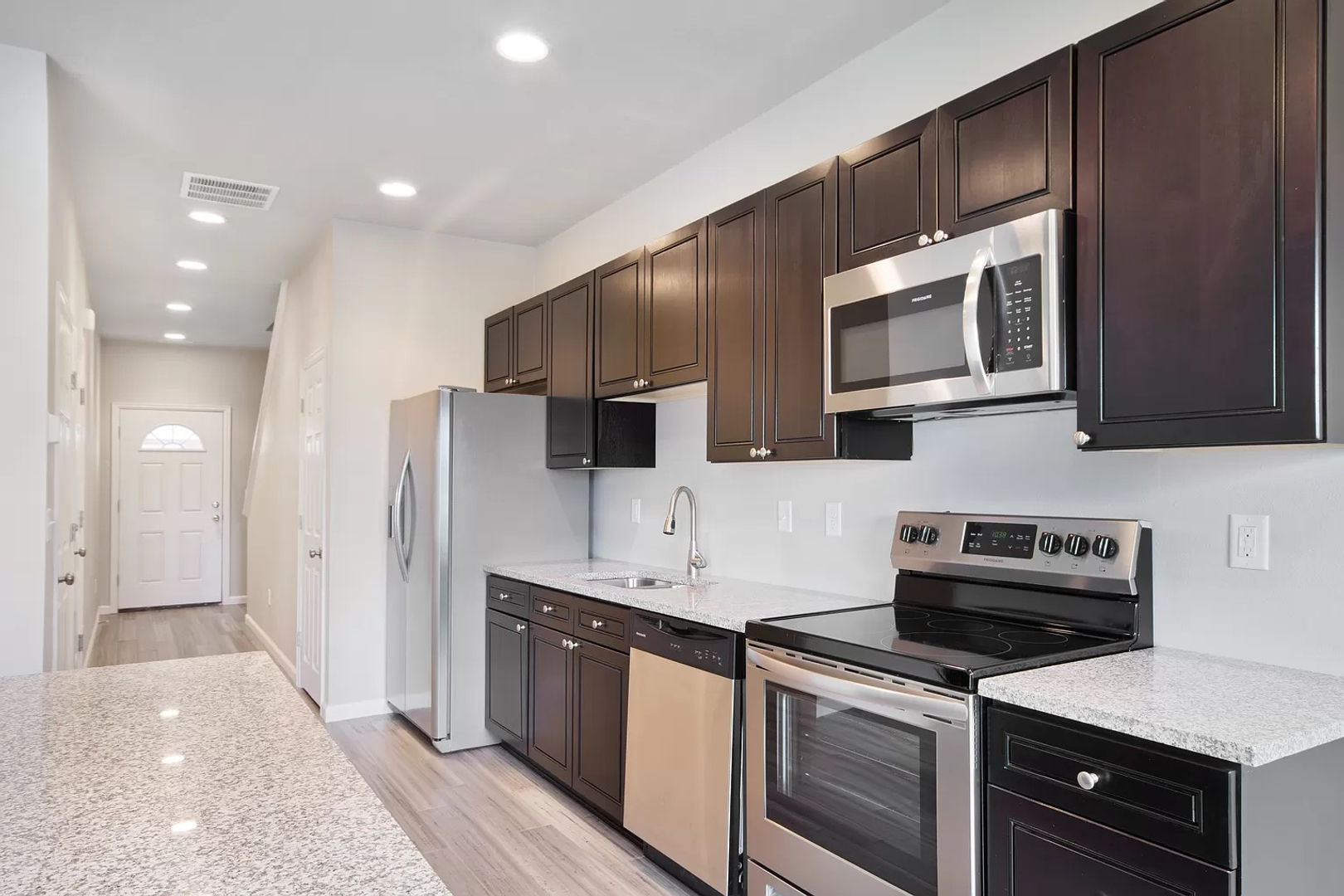 2691 Sable Blvd 2 of 11