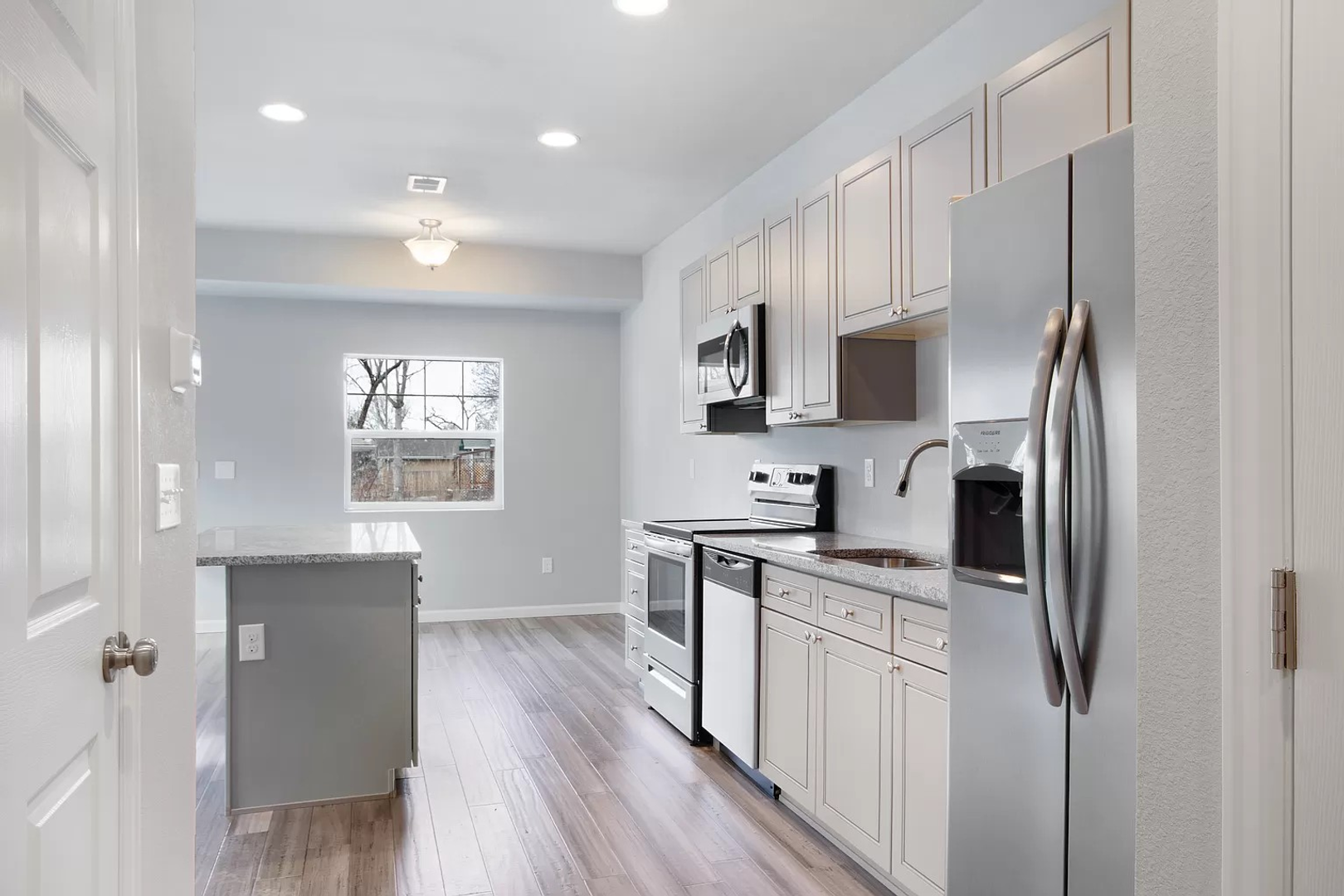 2691 Sable Blvd 5 of 11