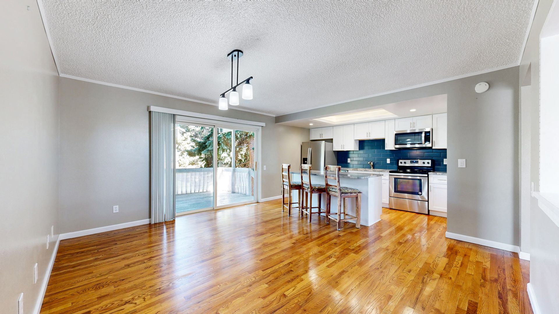 2946 S Moline Pl 9 of 12