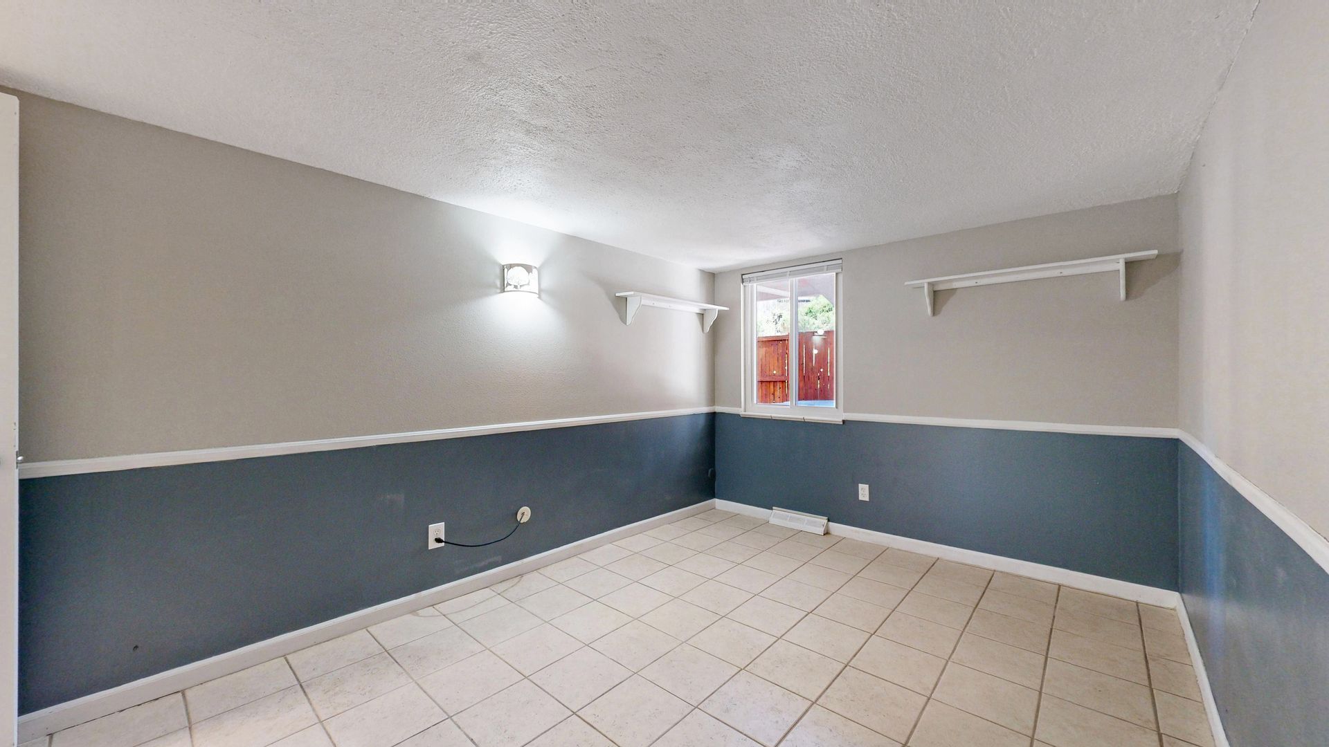 2946 S Moline Pl 17 of 41