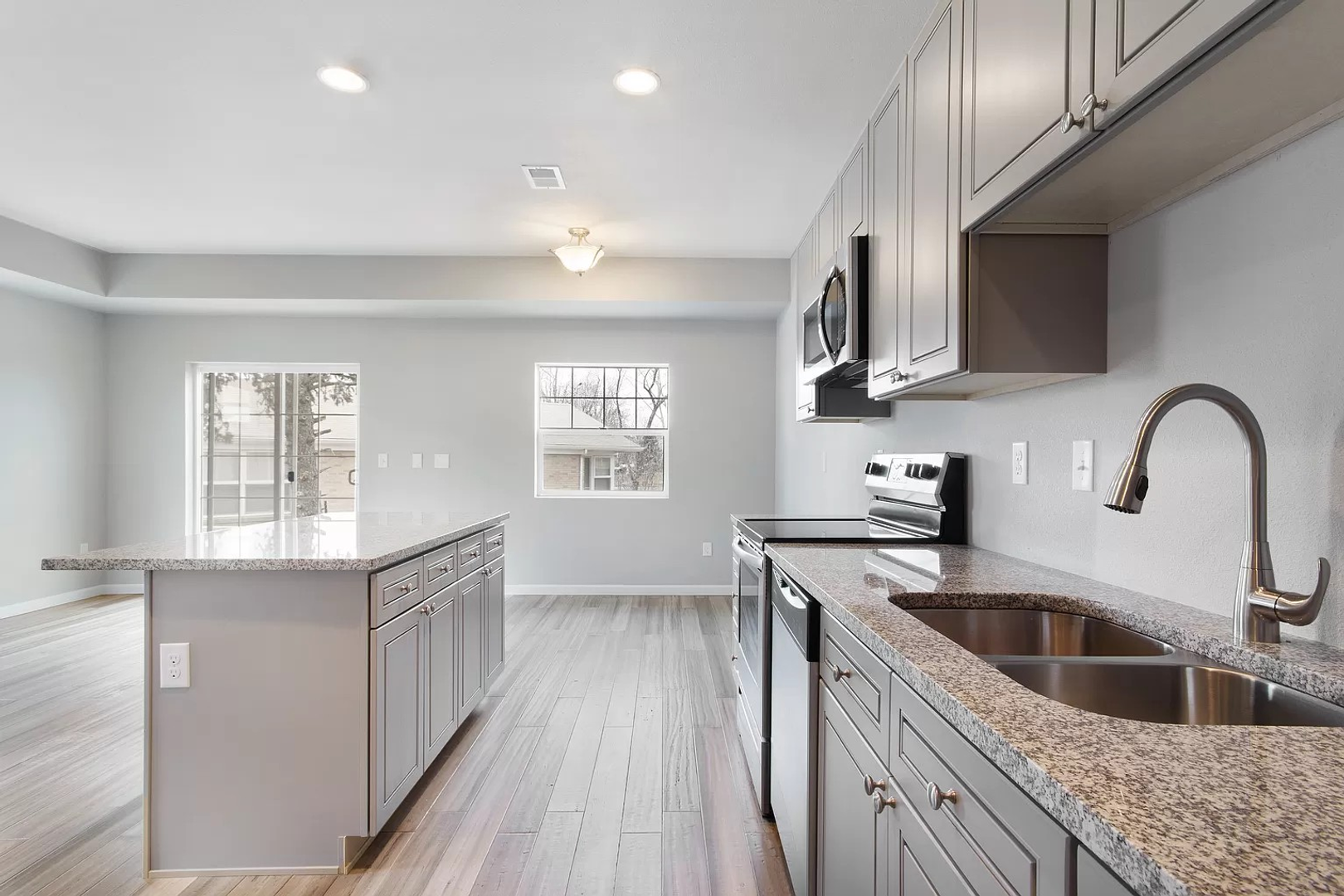 2691 Sable Blvd 3 of 11