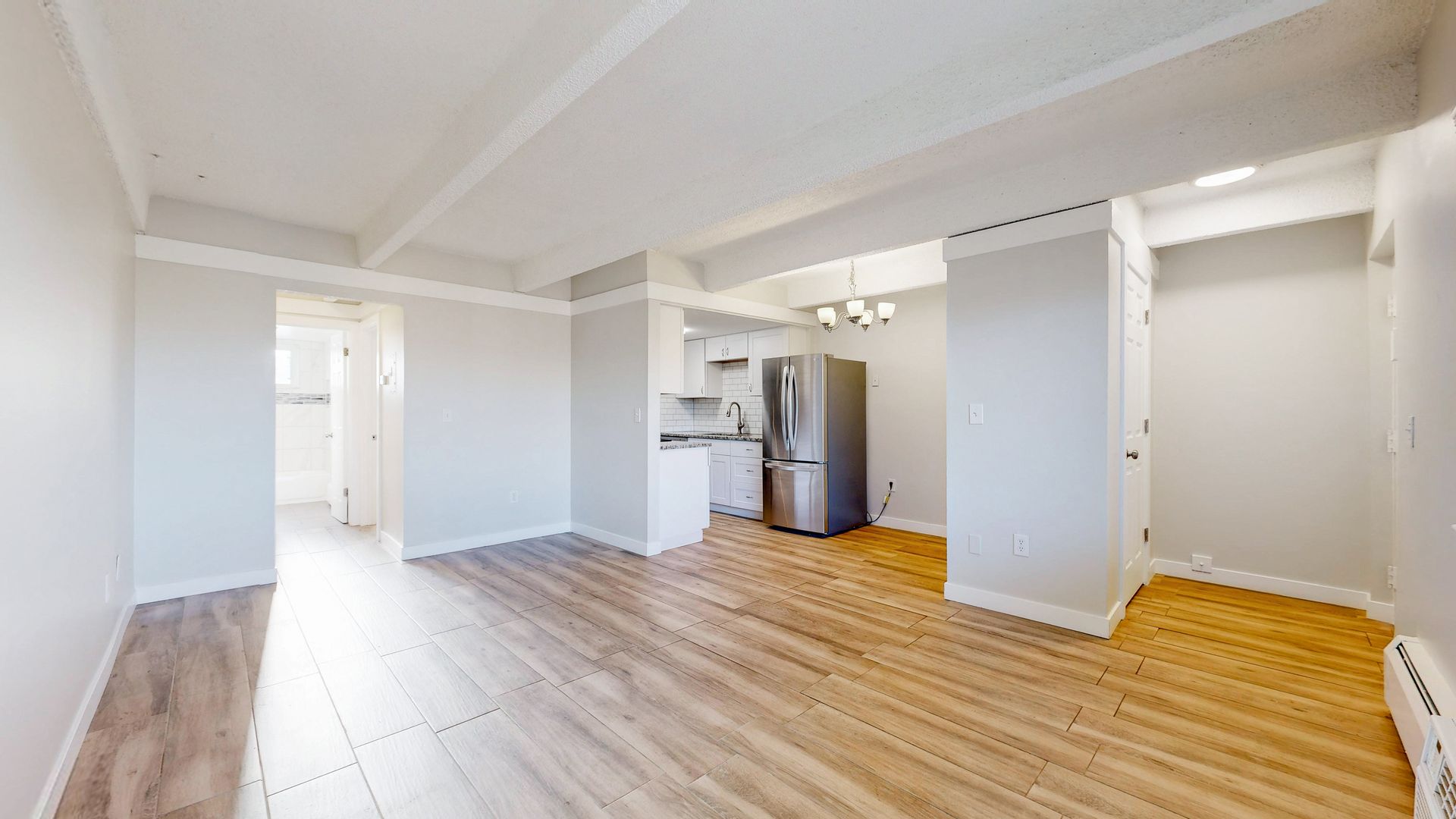 Englewood Condo: 800 W Belleview Ave